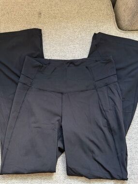 Lululemon yoga pants size 10